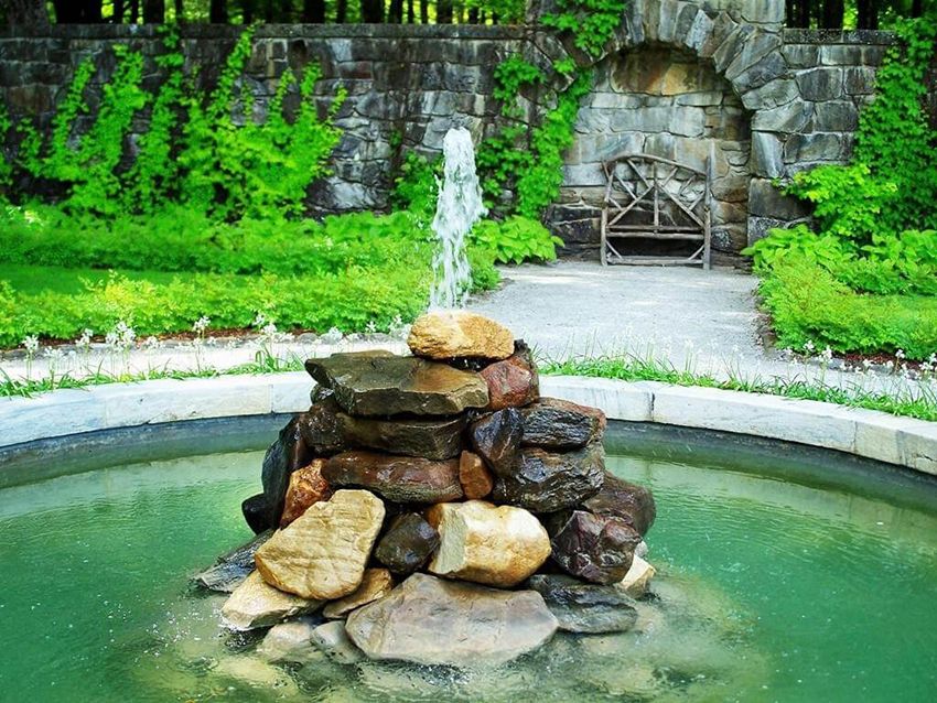 Fontana per il giardino: un paradiso sul proprio sito