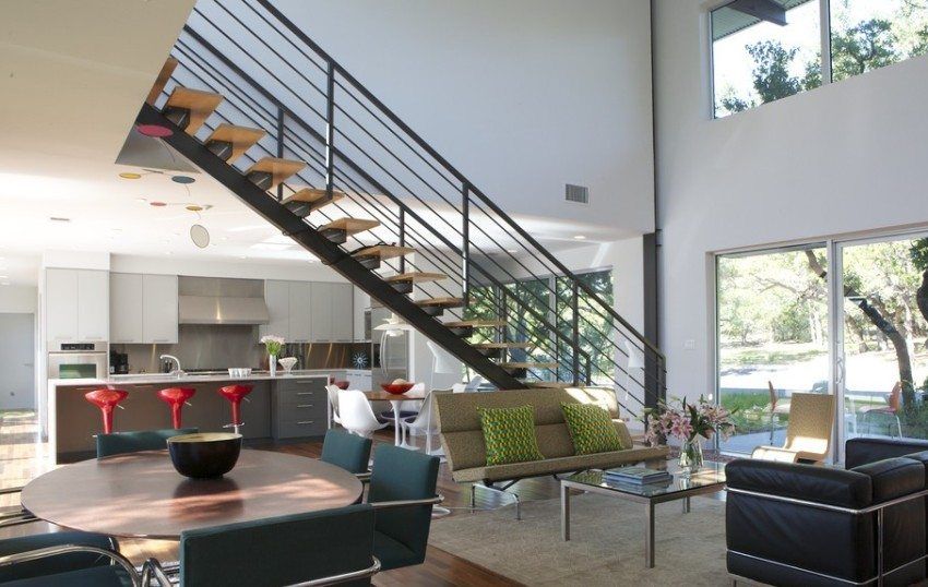 Scale in casa al secondo piano, foto e caratteristiche del design