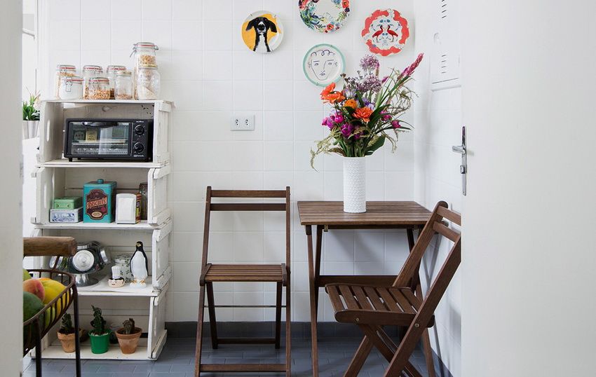 Piccolo tavolo da cucina per una piccola cucina: ottimizzazione dello spazio efficiente