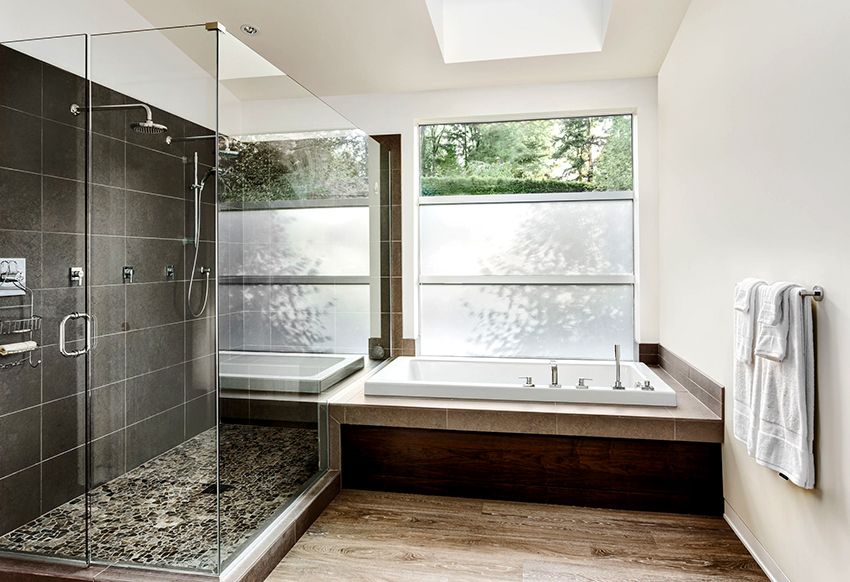 Design del bagno con doccia: varianti di design non banali