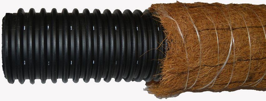 Svuotare il tubo 110 nel filtro: geotessili e fibra di cocco