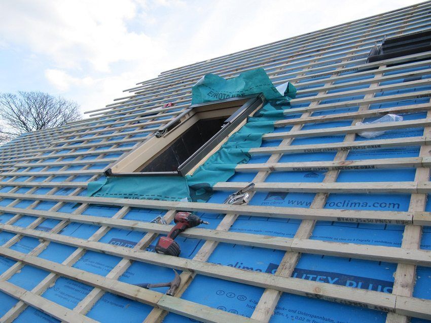 Come coprire il tetto con un foglio professionale da soli. Lavori di installazione di video e foto