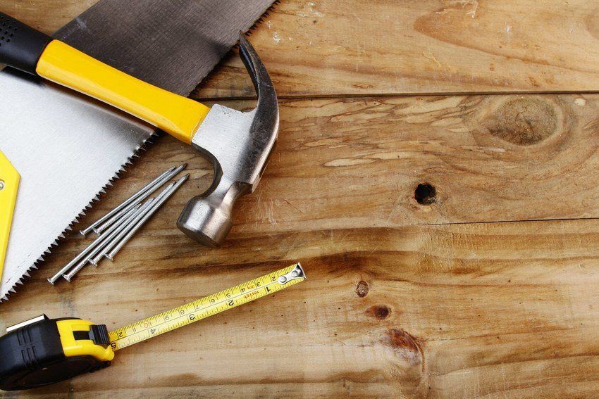 Come posare le piastrelle su un pavimento di legno: dettagli di tecnologia e raccomandazioni