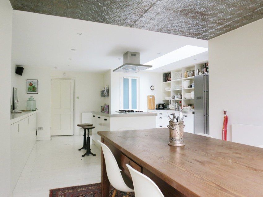Quale soffitto è meglio in cucina: idee fotografiche per l'ispirazione