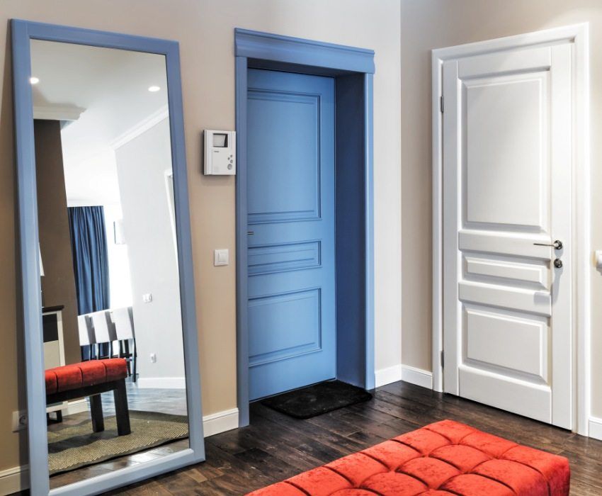 Quale porta all'appartamento scegliere: estetica e sicurezza