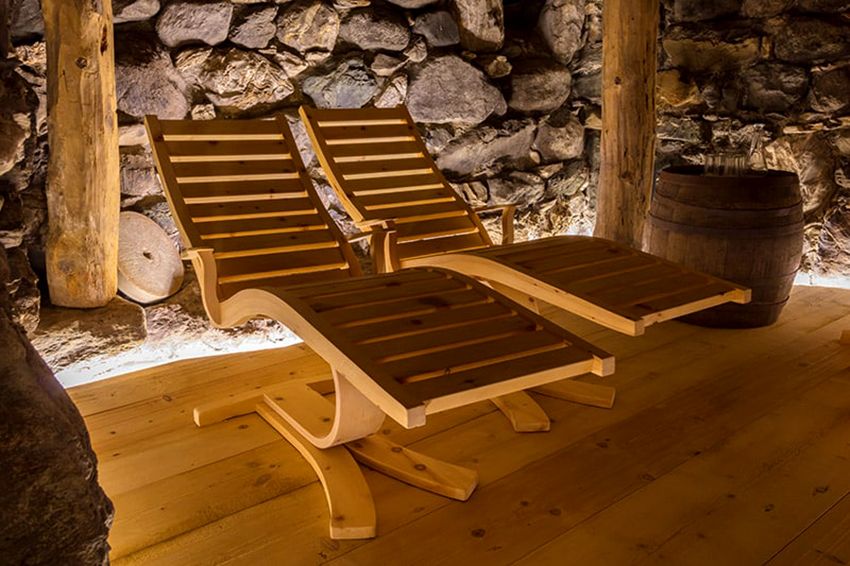 Mobili per bagni e saune: attrezziamo una sala ricreativa con gusto
