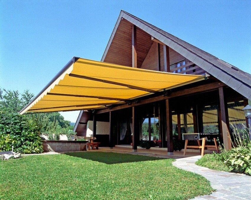 Tende e tende da sole per la terrazza e la veranda: un'elegante decorazione domestica