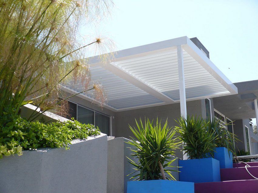 Capannoni in policarbonato per la casa privata fai da te: foto di moderne strutture montate