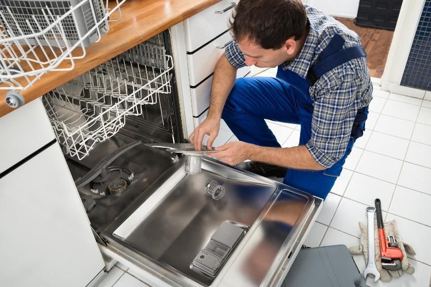 Valutazione della lavastoviglie: revisione dei migliori dispositivi di marche famose
