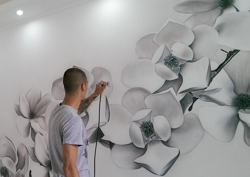Pittura murale all'interno: una soluzione insolita in un appartamento moderno