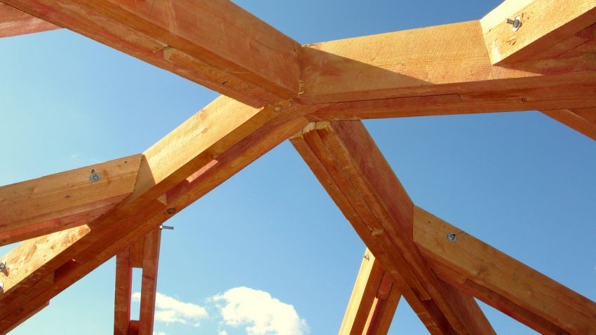 Sistema di tetto Rafter: le caratteristiche principali del telaio
