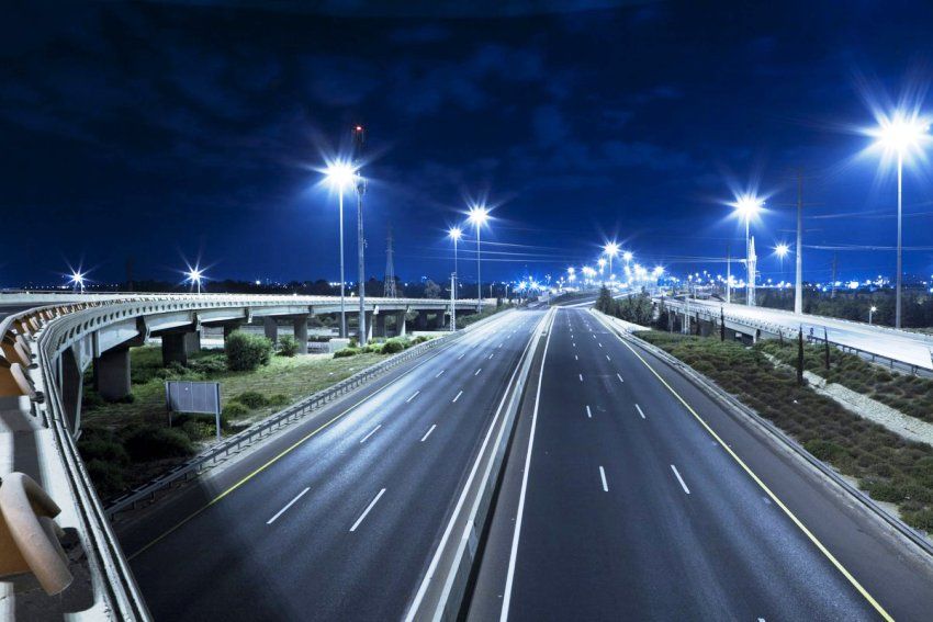 Faretti a LED per illuminazione stradale: vita sicura con raggi luminosi