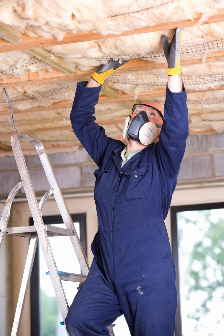 Riscaldare il soffitto in una casa con un tetto freddo: metodi comuni